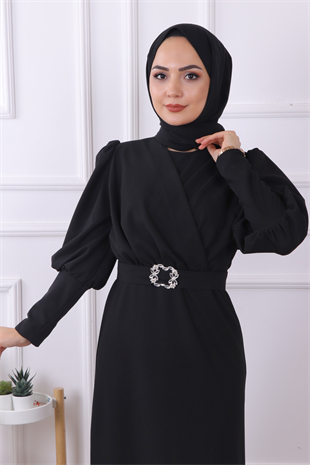 Kemeri Toka Detaylı Elbise Siyah