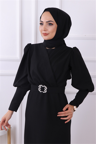 Kemeri Toka Detaylı Elbise Siyah