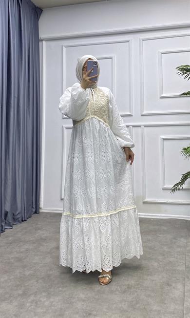 Üzeri Dantel Fisto Elbise Beyaz 