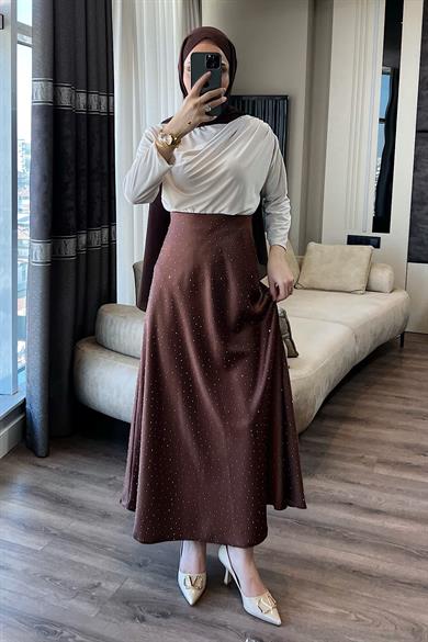 Üzeri Taşlı Saten Etek Kahverengi 