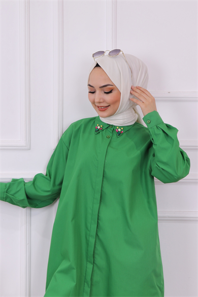 Yakası Boncuk Detaylı Tunik Yeşil