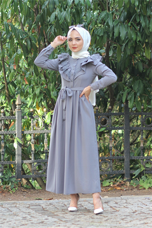 Yakası Dantelli Elbise Gri