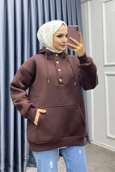 Yakası Düğme Detaylı Üç İplik Sweat Kahverengi