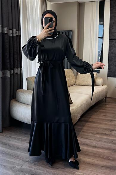 Yakası Ve Kolu Taşlı Saten Elbise Siyah