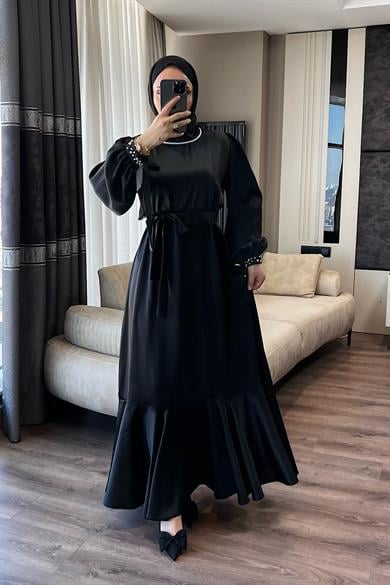 Yakası Ve Kolu Taşlı Saten Elbise Siyah