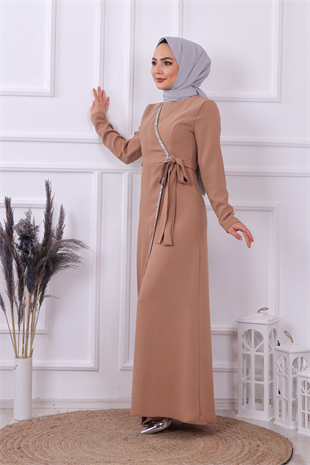 Yandan Bağcıklı Taş Detaylı Elbise