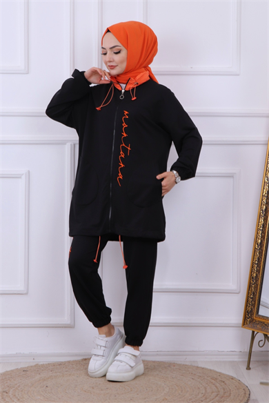 Yazı Detaylı Takım Siyah