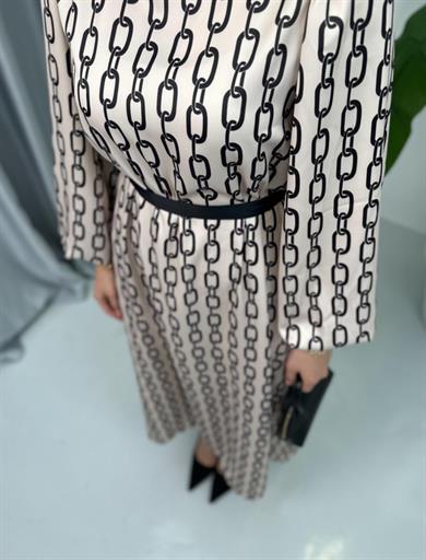 Zincir Detaylı Saten Elbise Krem