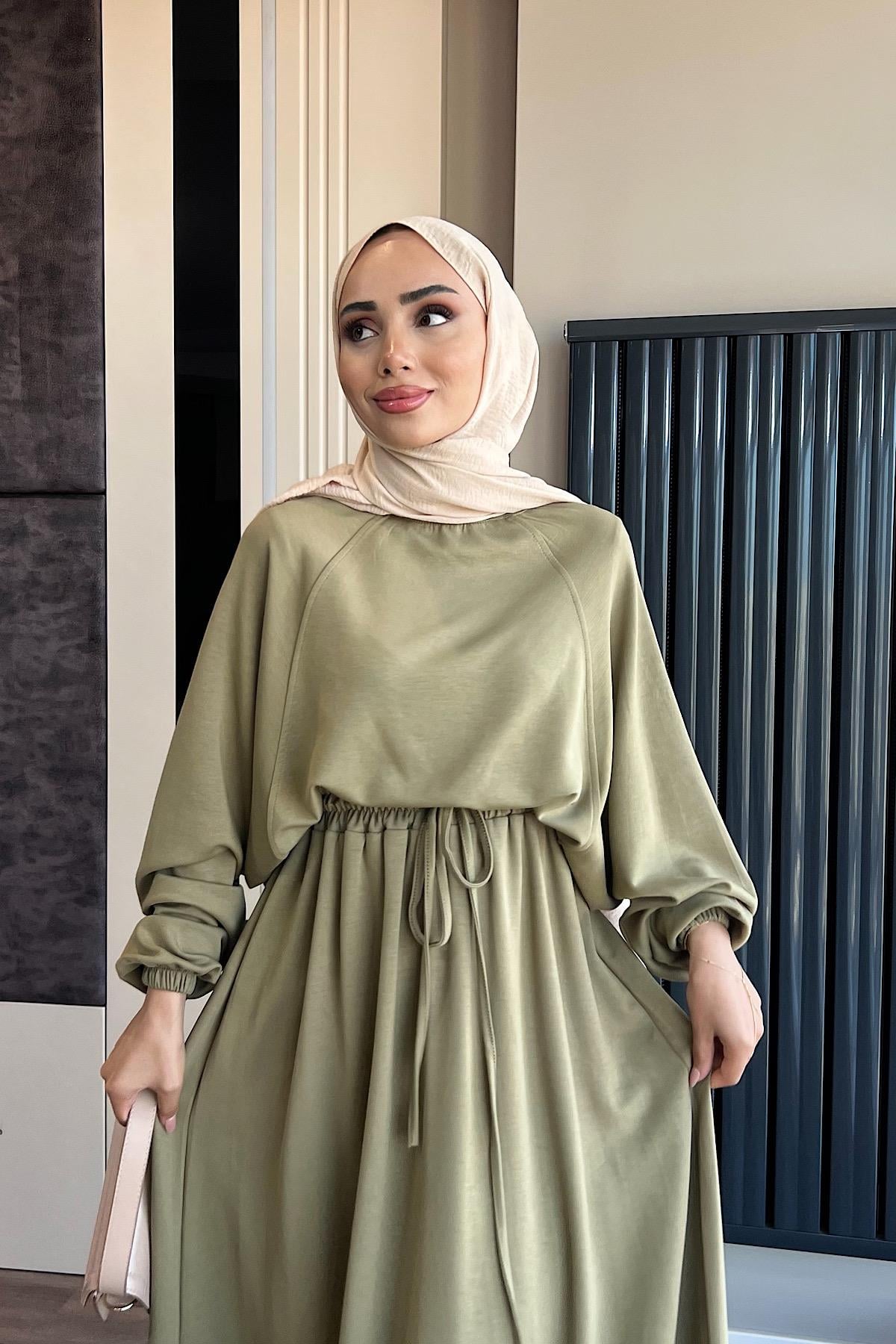 Oysho Etekli Takım YeşilDubaiShowroomTAKIM01002