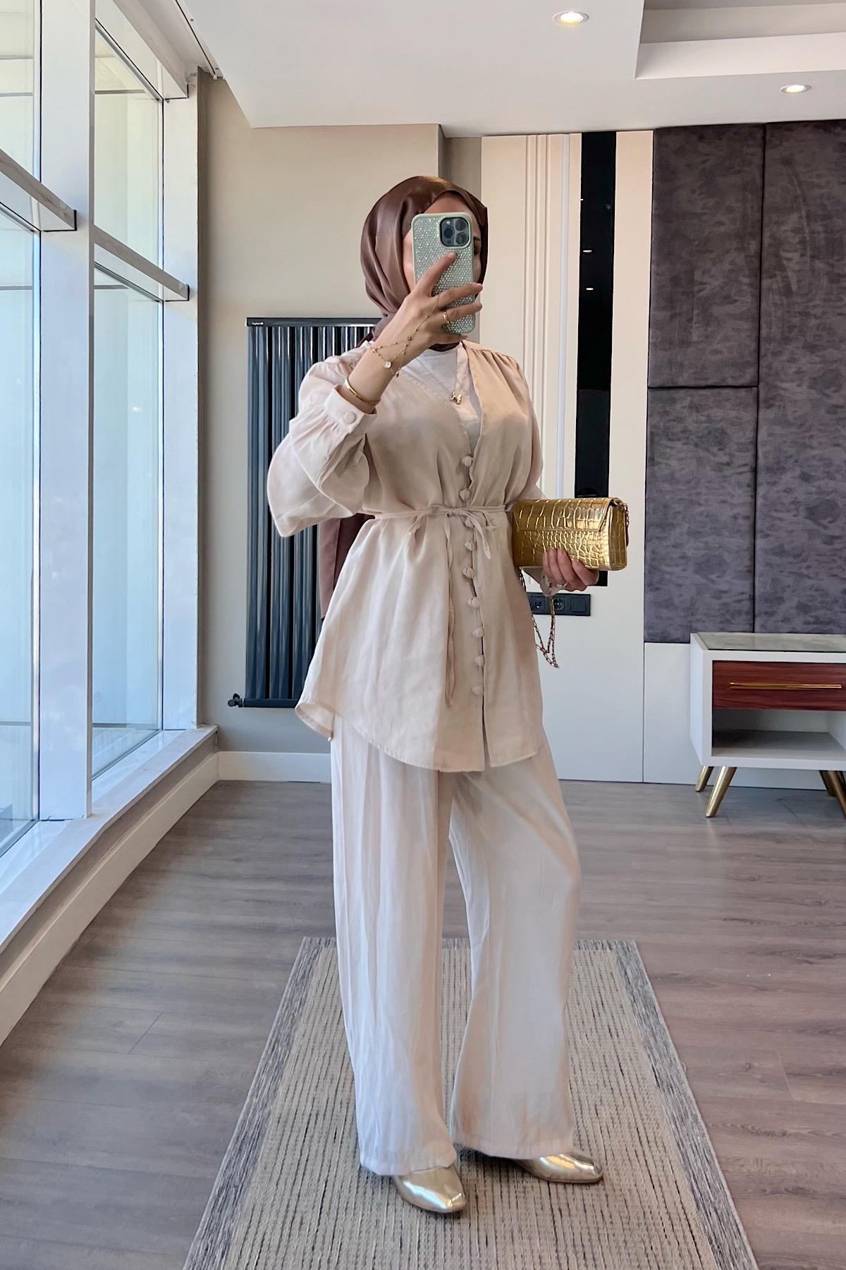 Kruvaze Yaka İkili Takım BejDubaiShowroomTAKIM01279-BJ