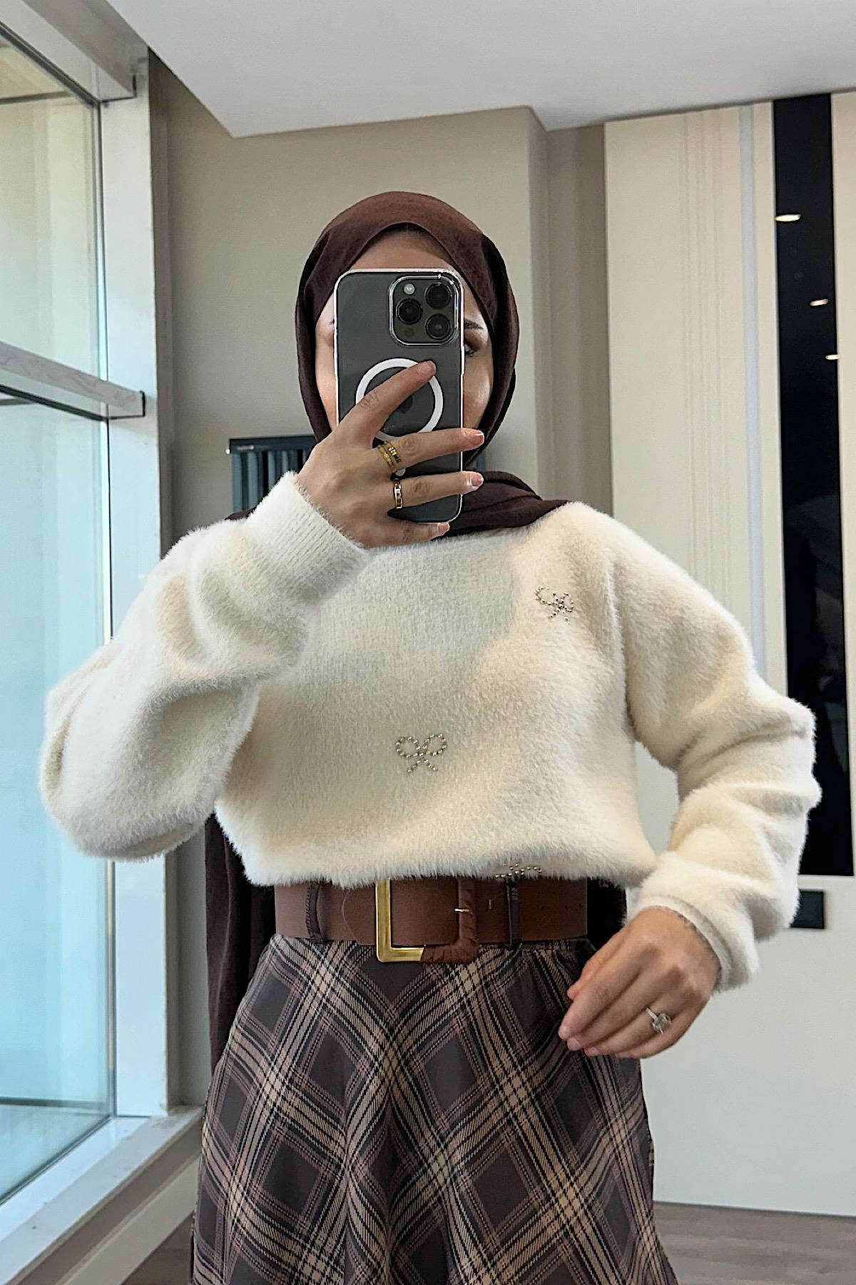 Angora Kazak KremDubaiShowroomÜST GİYİM25029