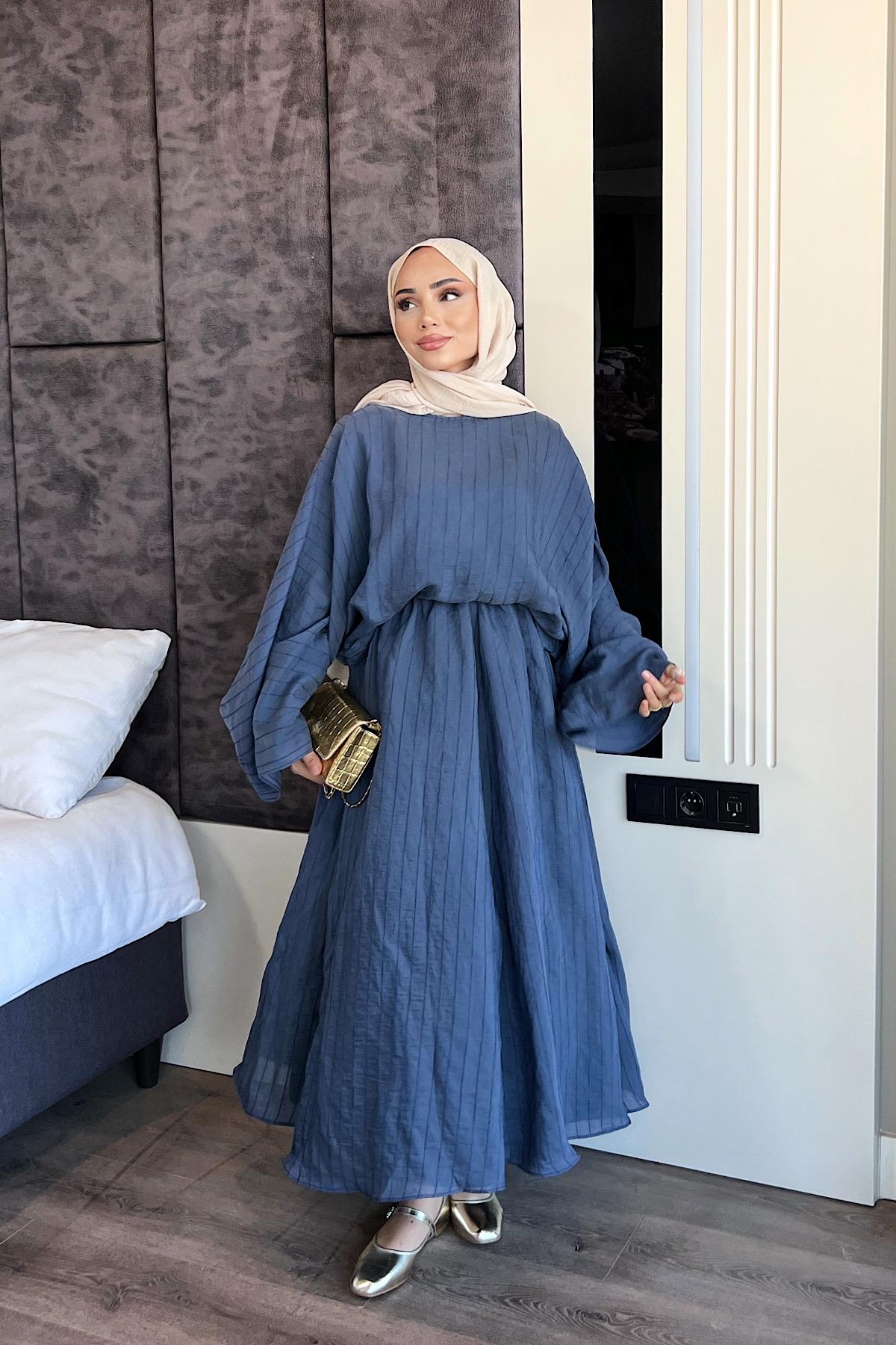 Arkası Fiyonklu Takım MaviDubaiShowroomTAKIM02325-MV