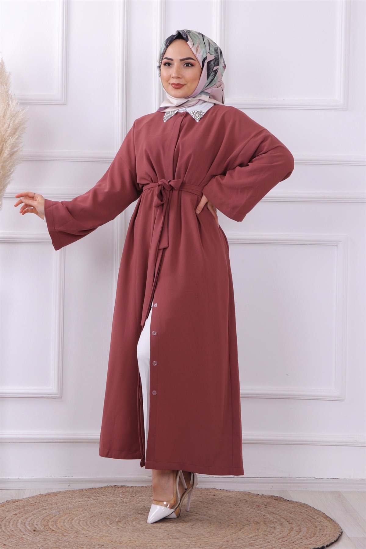 abaya yaban gülü