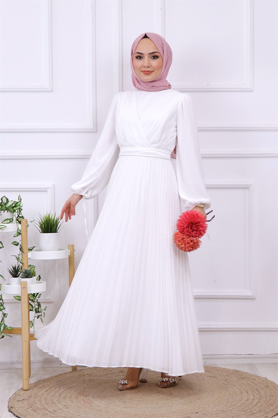 ALTI PLİSELİ ELBİSE BEYAZ