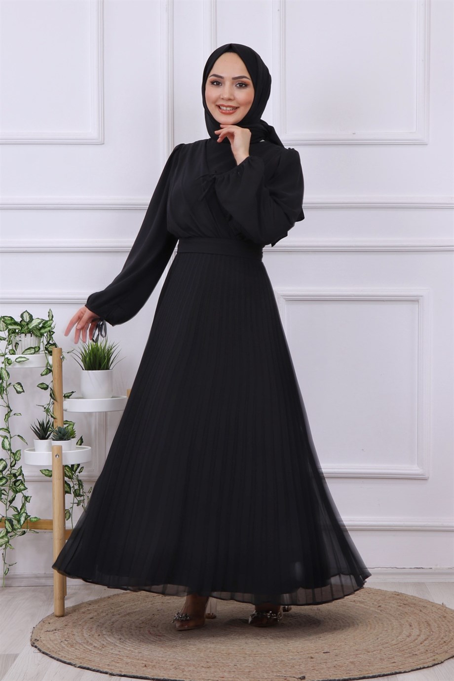 ALTI PLİSELİ ELBİSE SİYAH