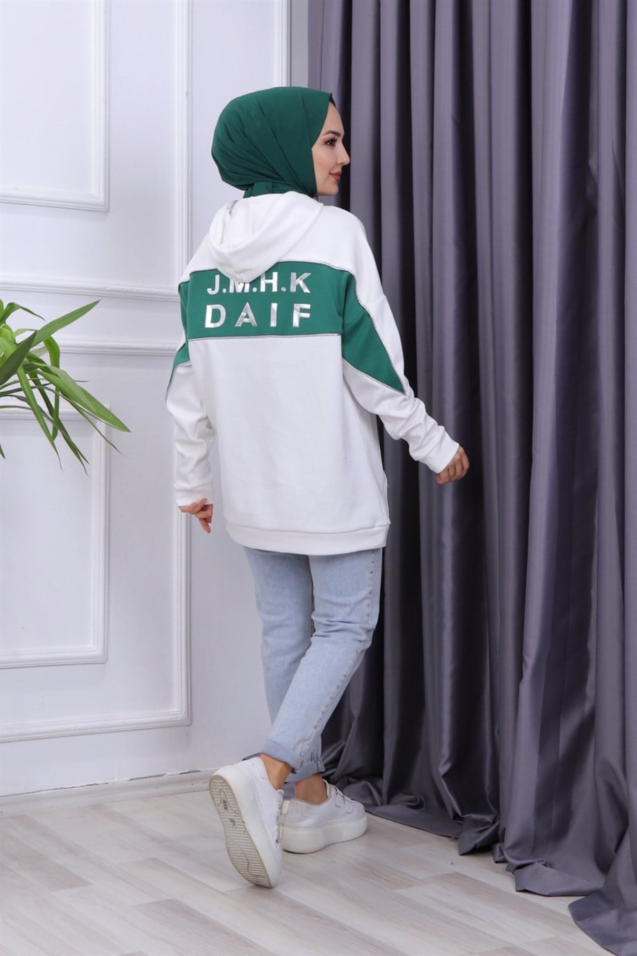 ARKA BASKILI SWEAT YEŞİL