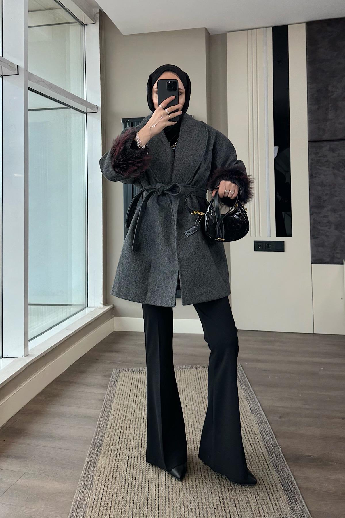 Kolu Kürklü Astarlı Kaşe Kaban AntrasitDubaiShowroomDIŞ GİYİM514539