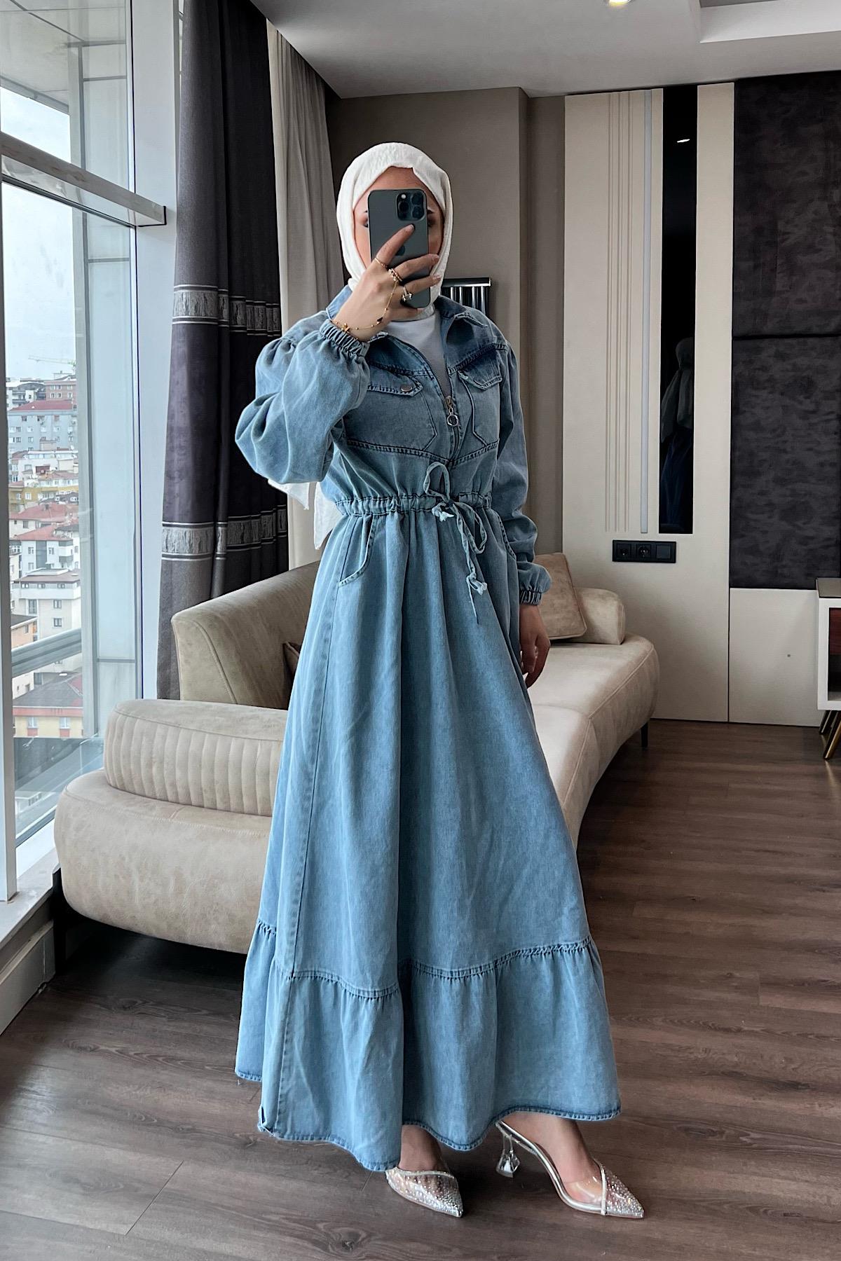 Beli Bağcıklı Kot Elbise  