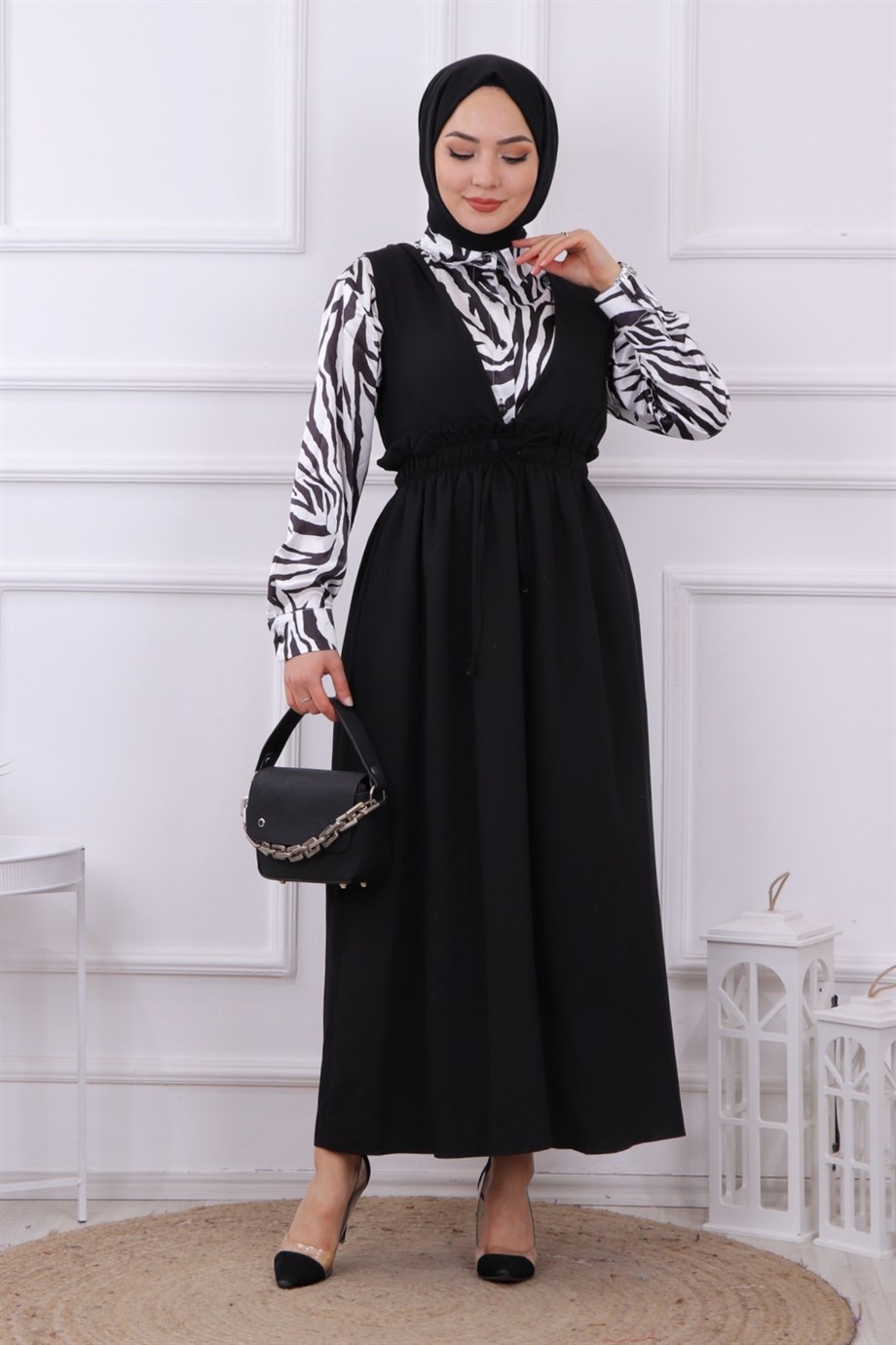 BELİ LASTİKLİ JİLE SİYAH