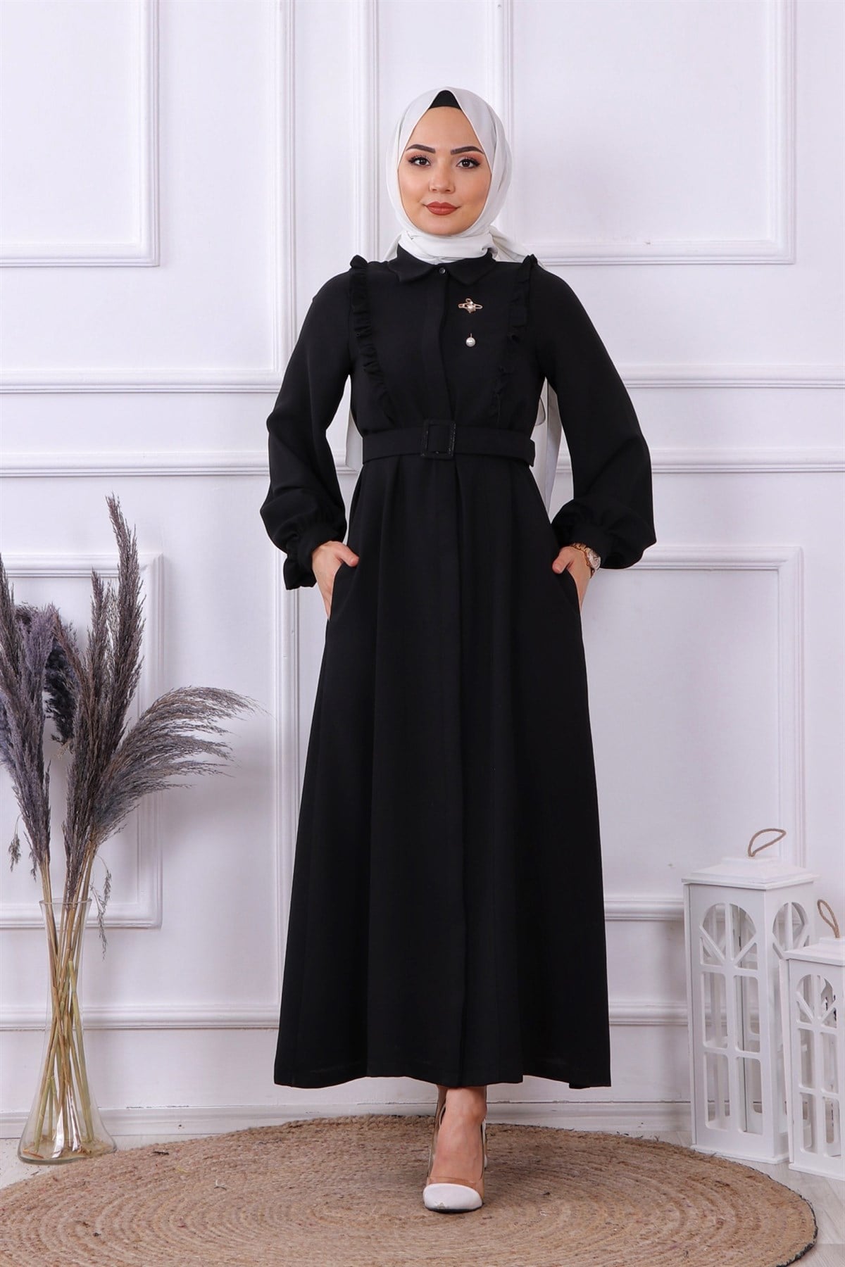 Bronşlu elbise siyah