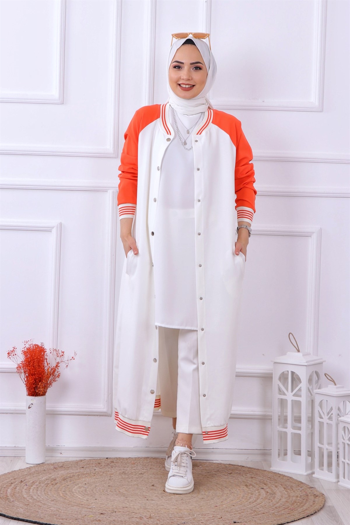 ÇIT ÇIT MODEL EKRU KOLLARI TURUNCU HIRKA