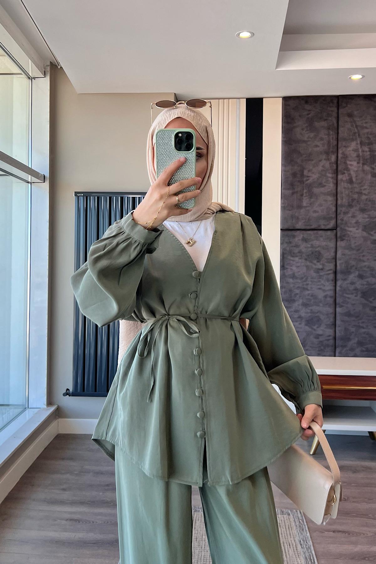 Kruvaze Yaka İkili Takım YeşilDubaiShowroomTAKIM01279-YŞL