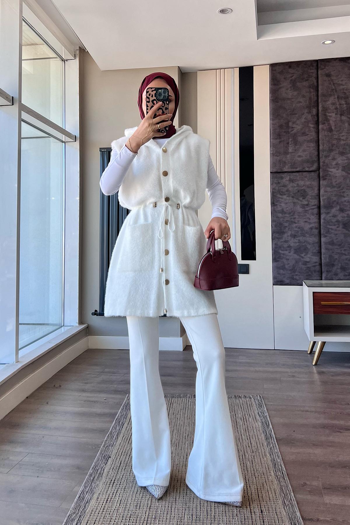 Kapşonlu Yumoş Yelek BeyazDubaiShowroomDIŞ GİYİM25146