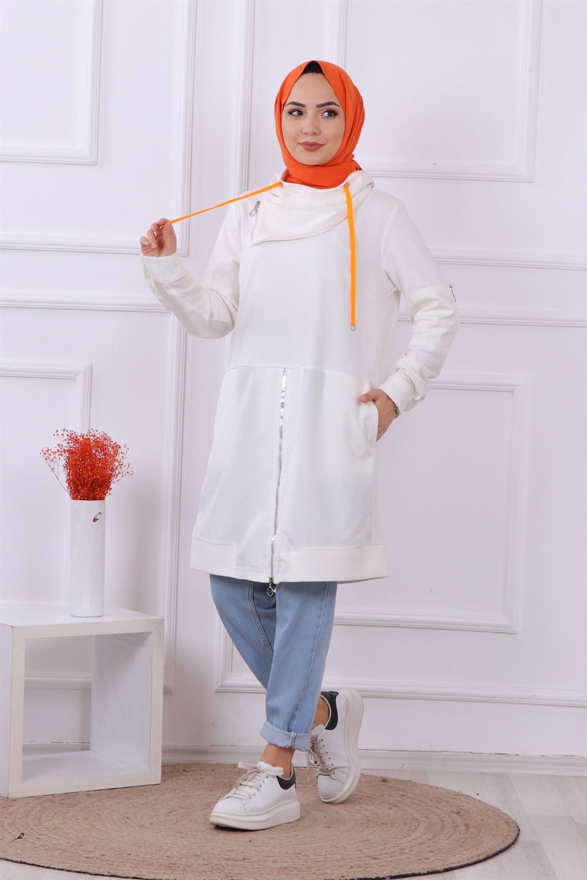 degaje yaka tunik beyaz