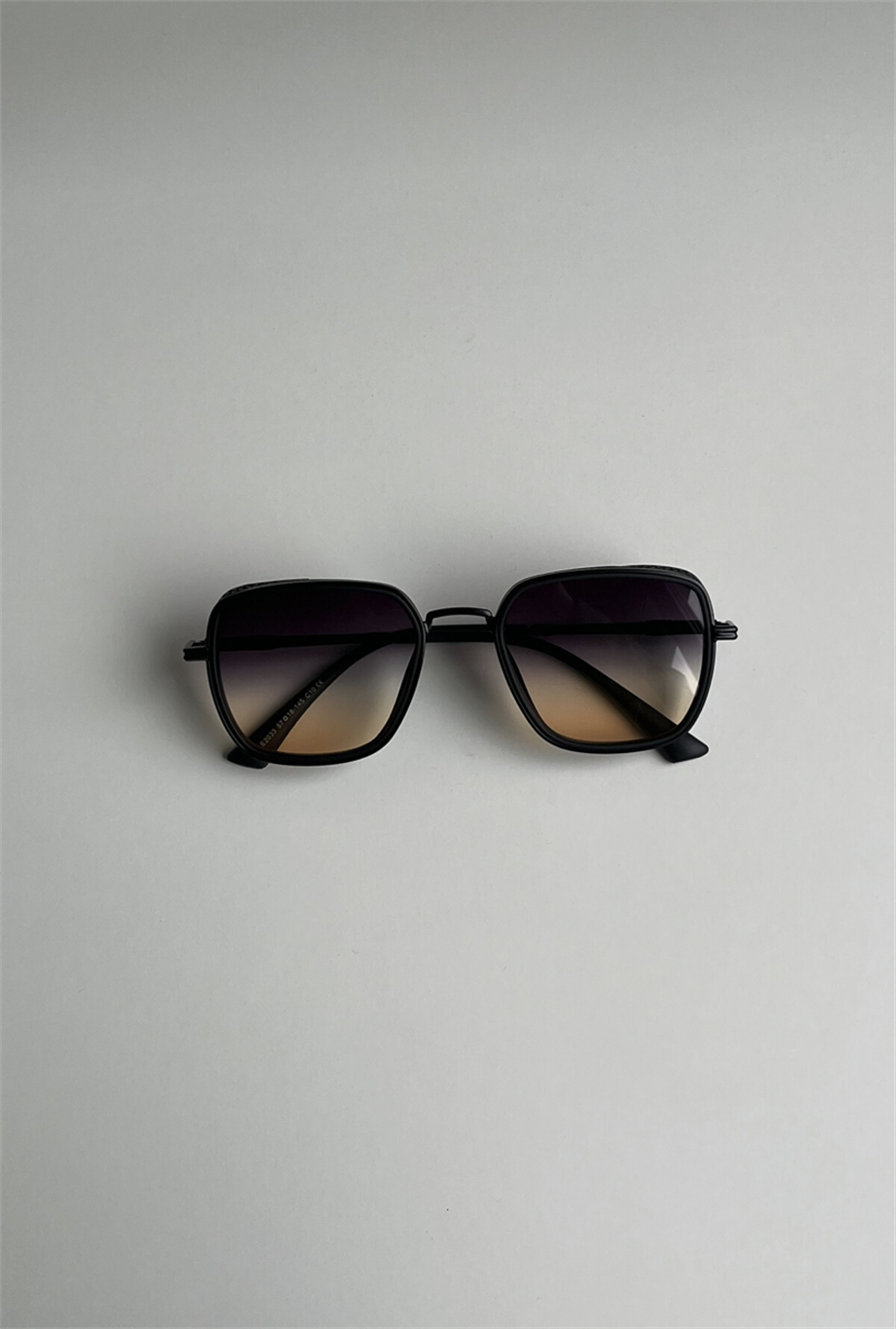 Hole gözlük Degrade