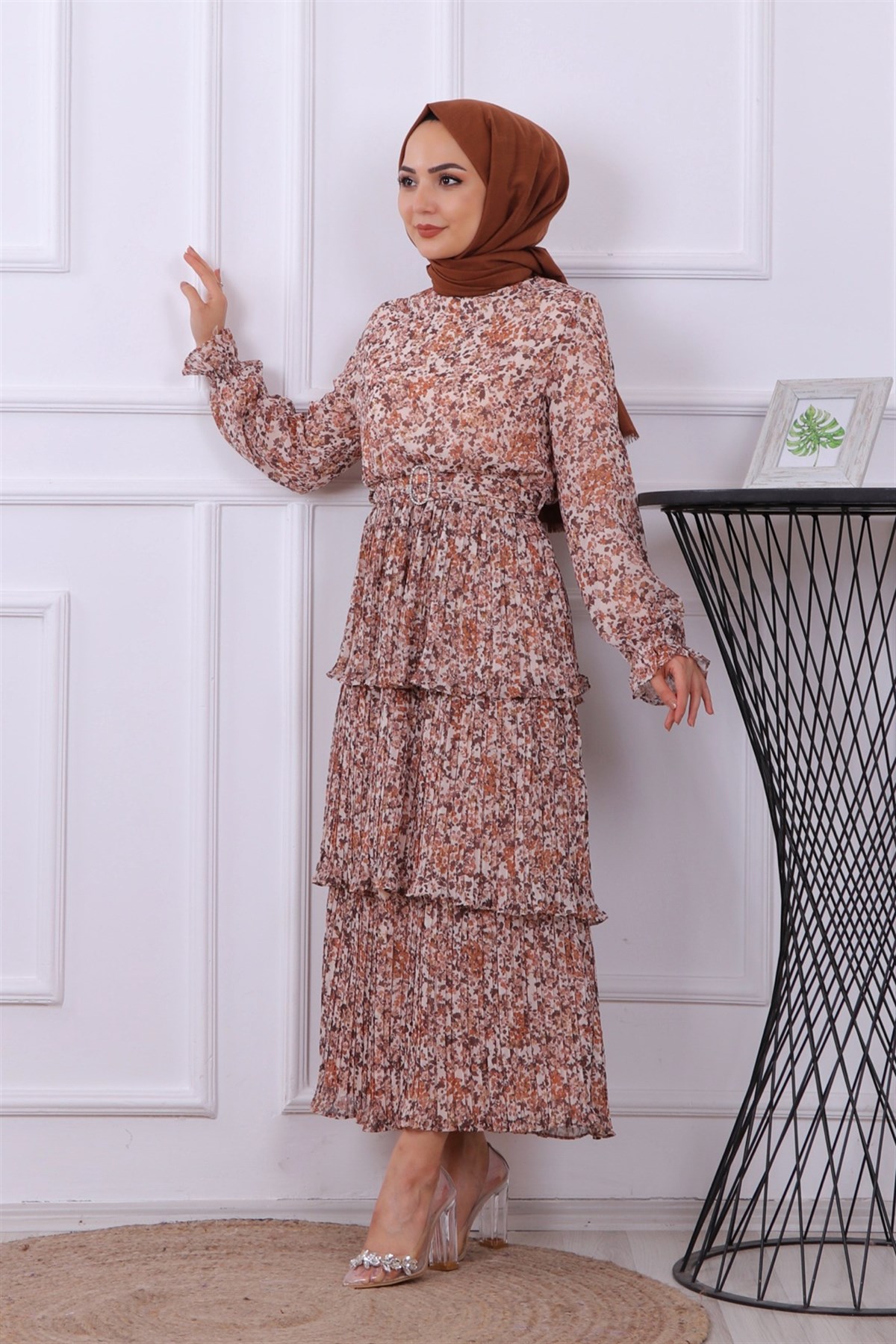 kat kat çiçekli elbise krem