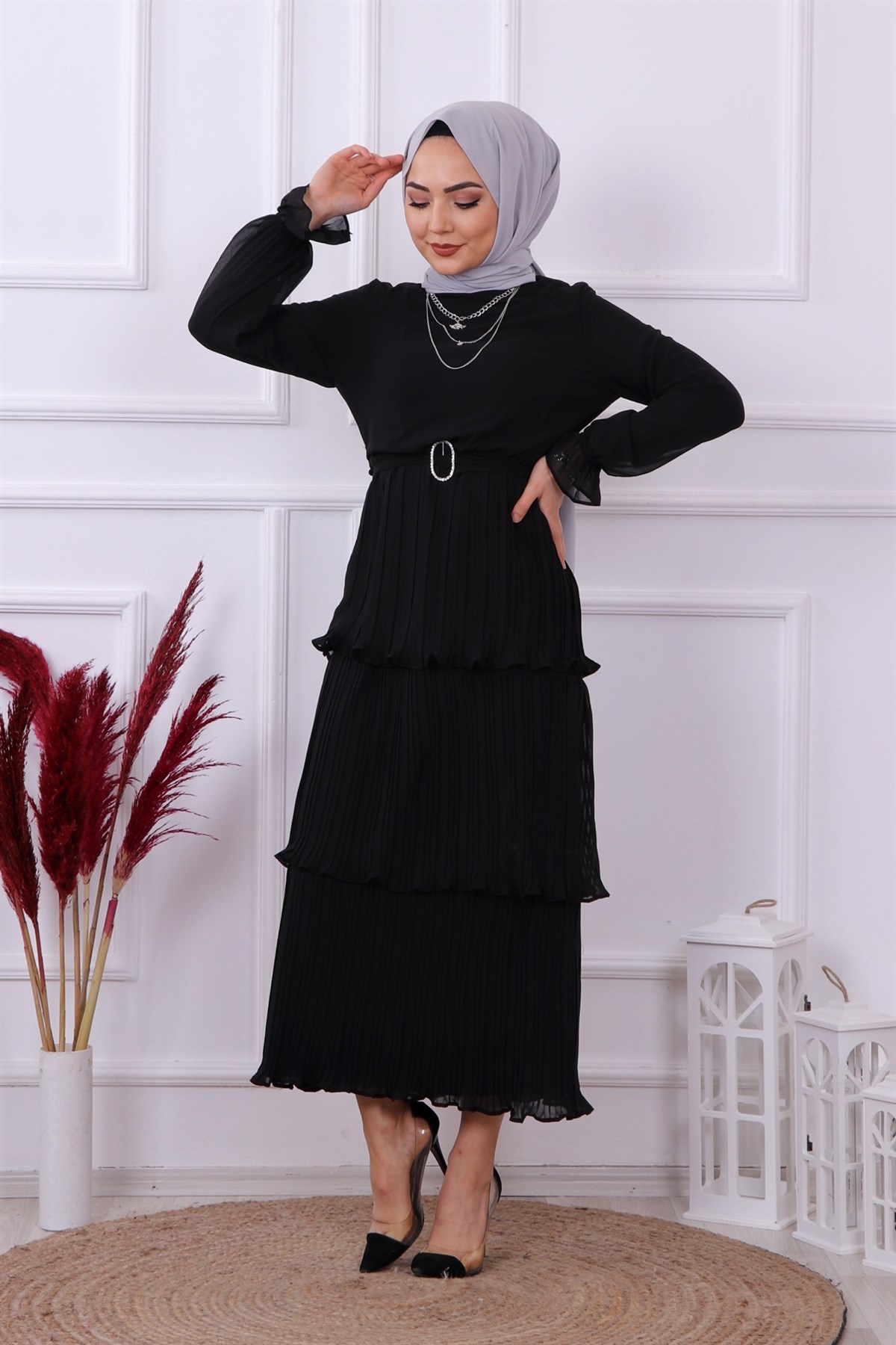 KAT KAT PLİSELİ ELBİSE SİYAH