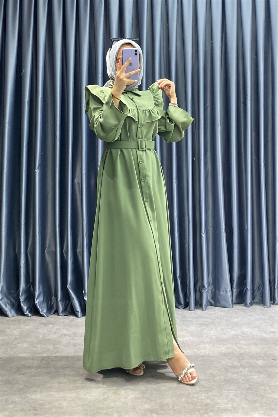 Kemerli elbise yeşil