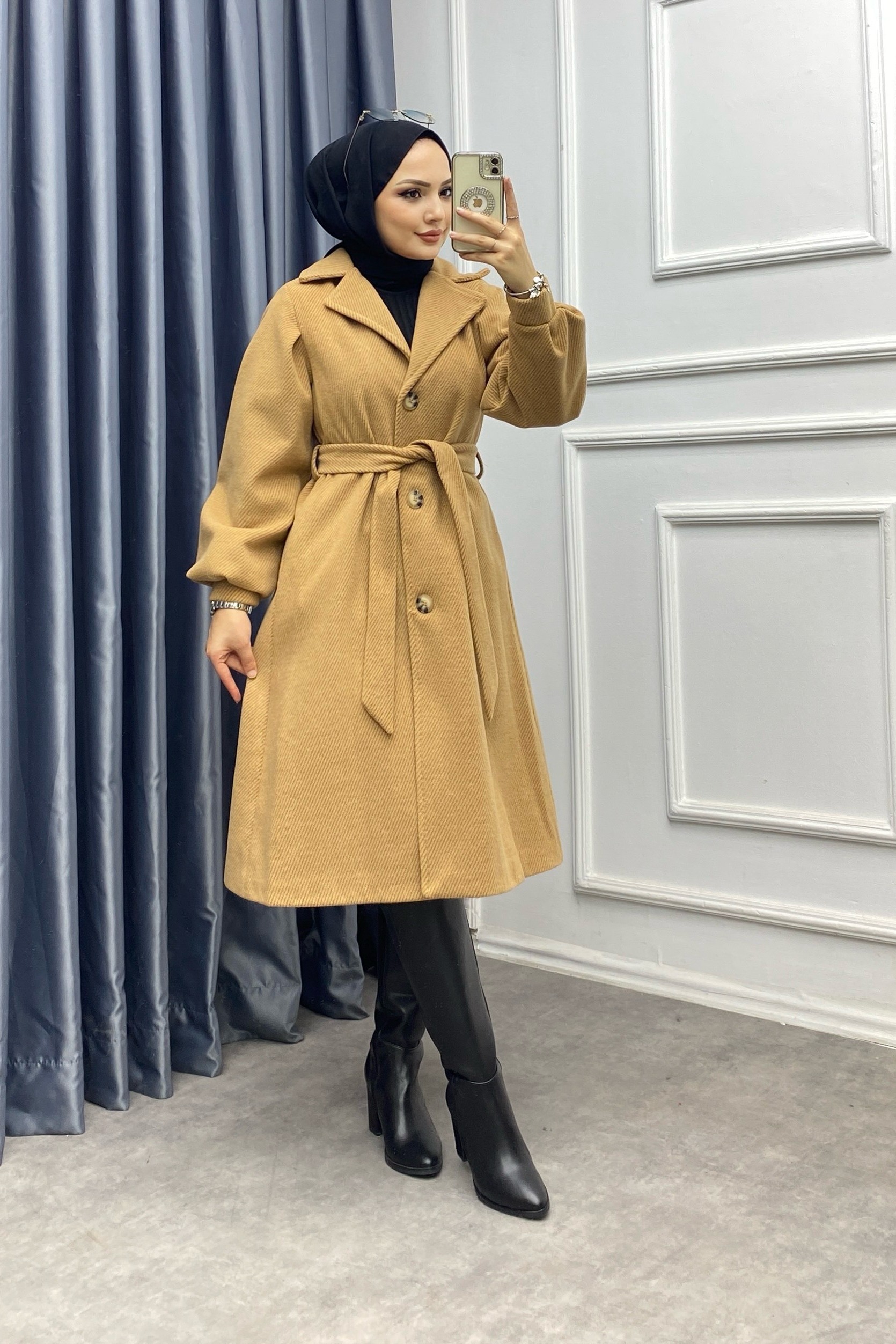 Kendinden kırçıllı kaban camel