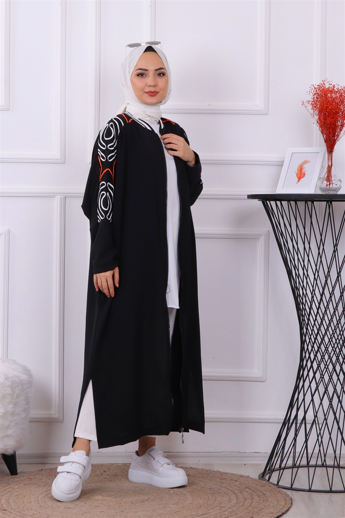 kolları nakışlı kap siyah
