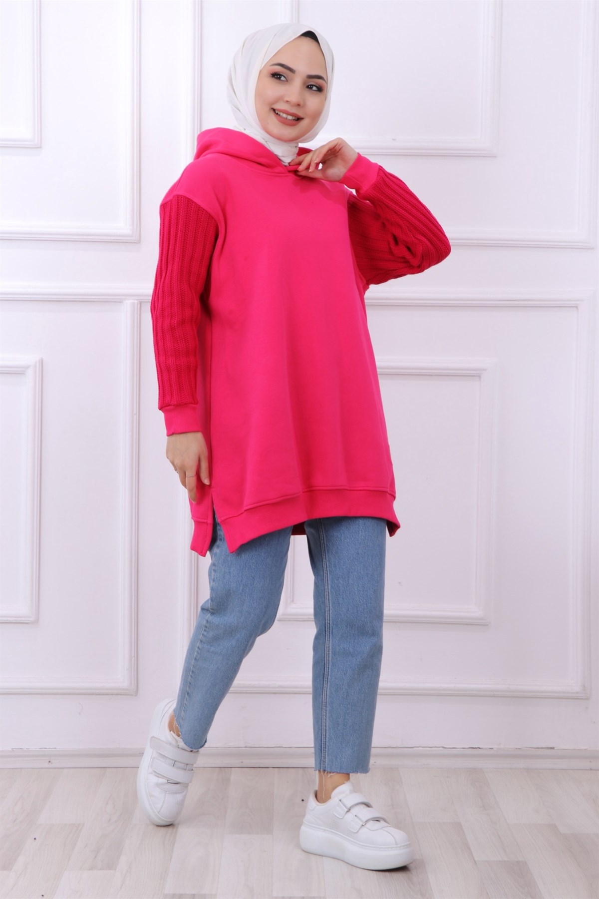 KOLU TRİKO DETAYLI ÜÇ İPLİK KUMAŞ TUNİK PEMBE