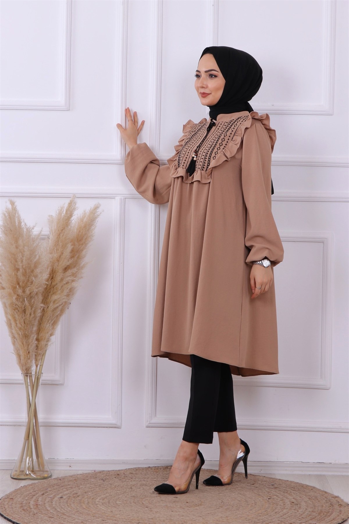 Nakışlı tunik 
