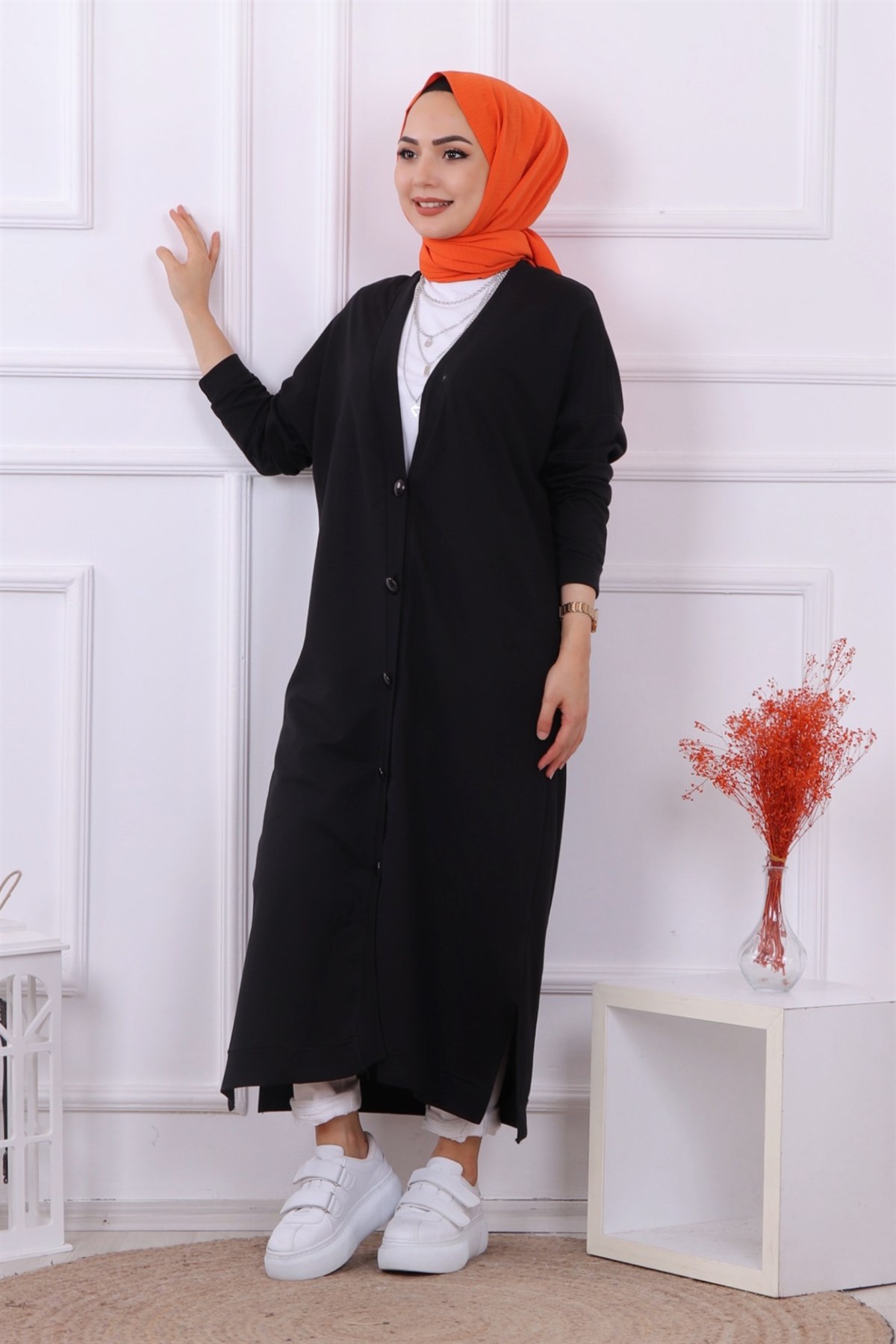 ÖNDEN DÜĞMELİ HIRKA SİYAH