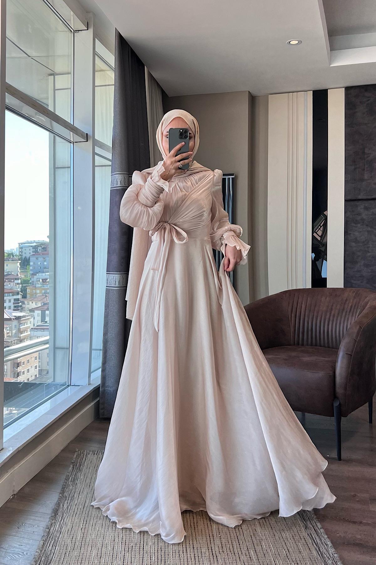 Önü Bağlamalı elbise Krem