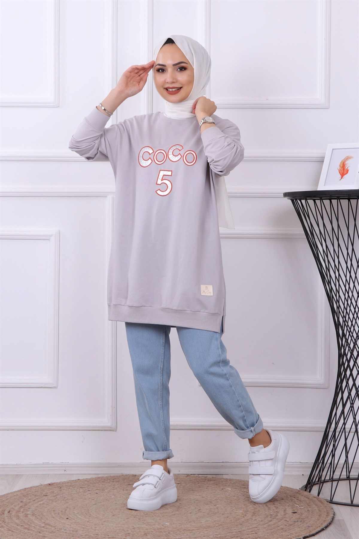 ÖNÜ COCO YAZILOI SWEAT GRİ