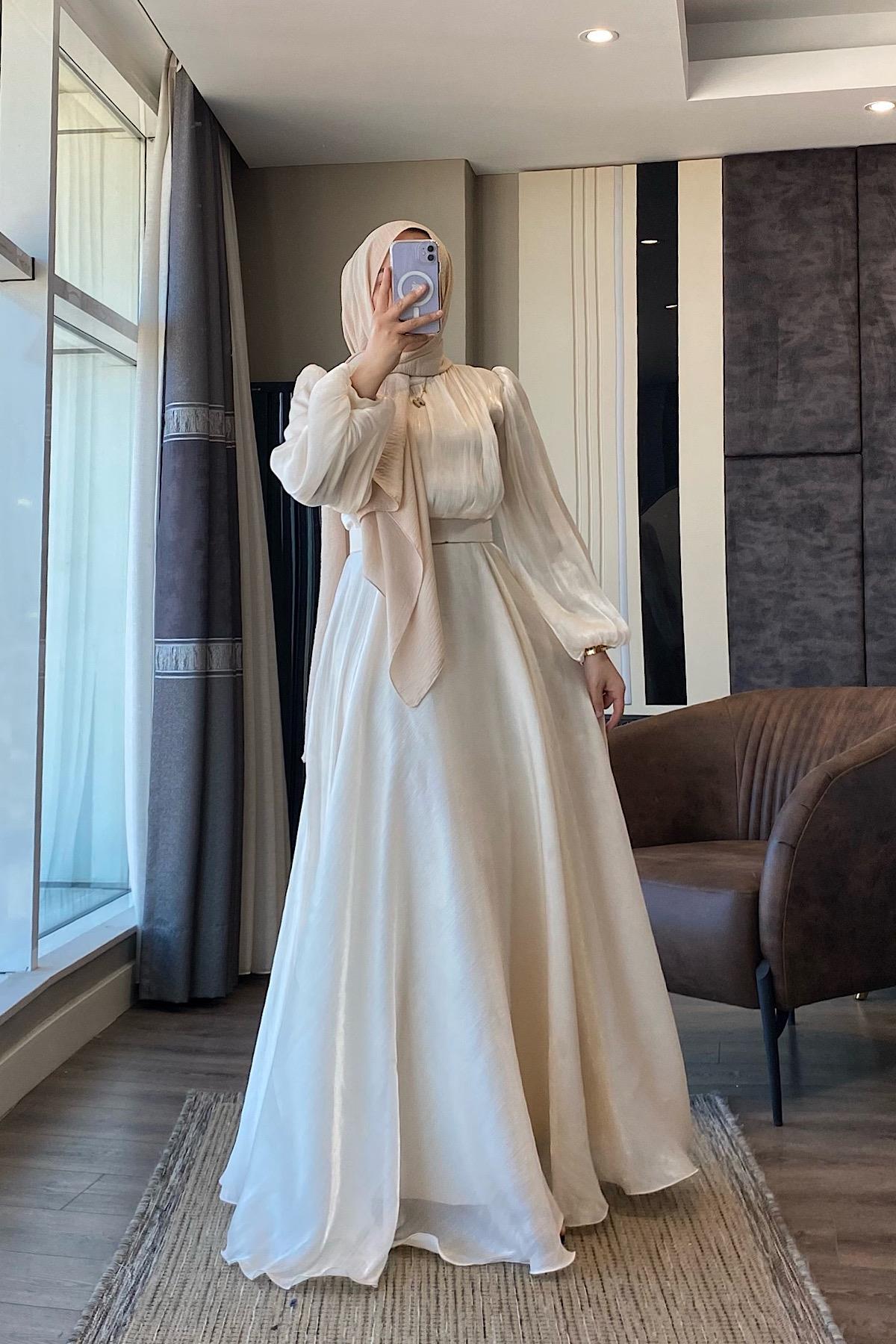 Önü drape Detay Elbise  krem