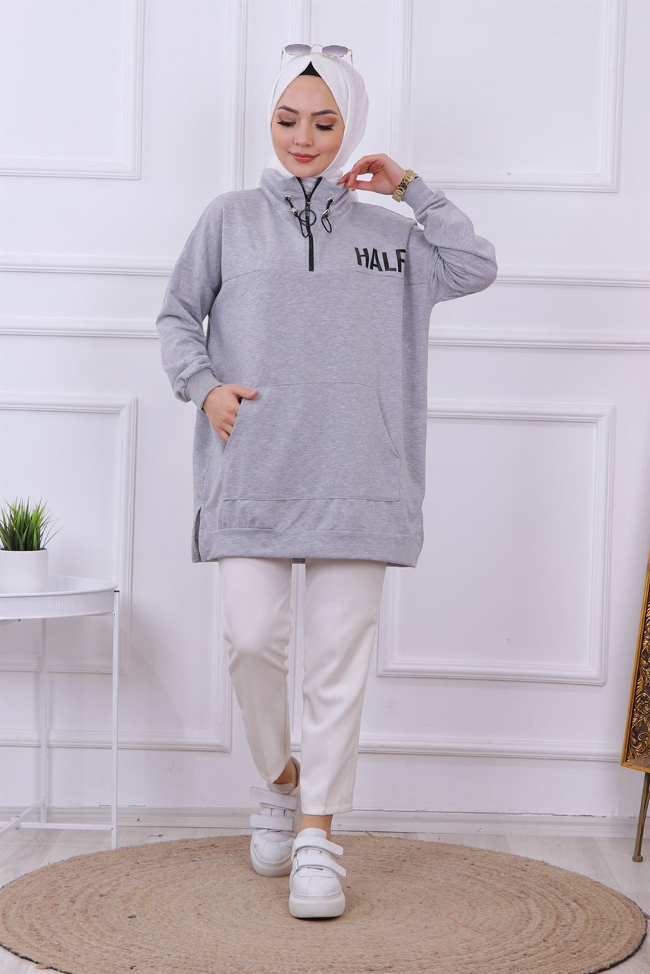 ÖNÜ HALF YAZI BASKILI SWEAT GRİ