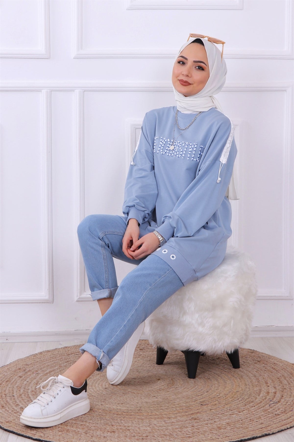 Önü live yourstyle yazılı sweat mavi