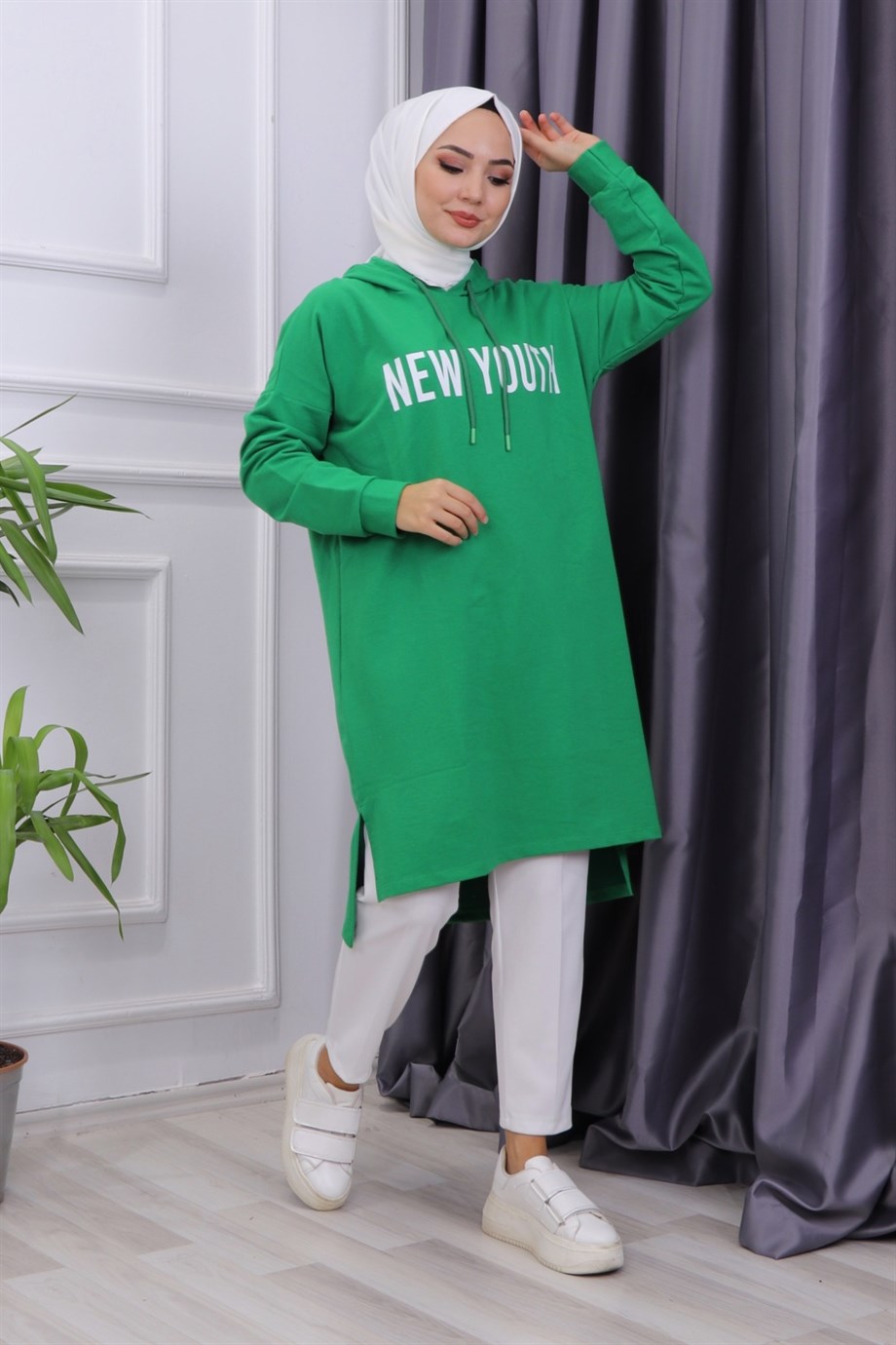 ÖNÜ NEW YOUTH YAZILI SWEAT YEŞİL
