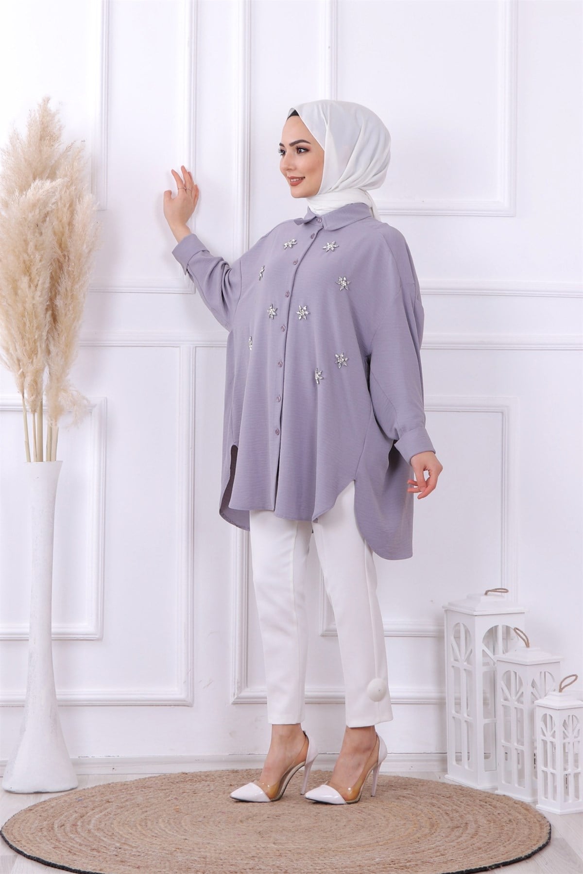 önü taş detaylı tunik gri