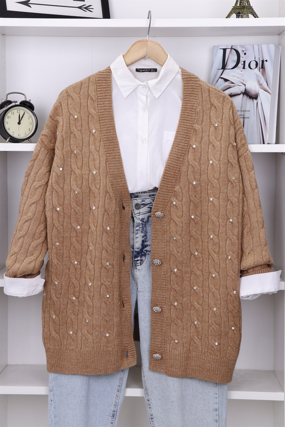 PARLAK TAŞ DÜĞME DETAYLI HIRKA CAMEL