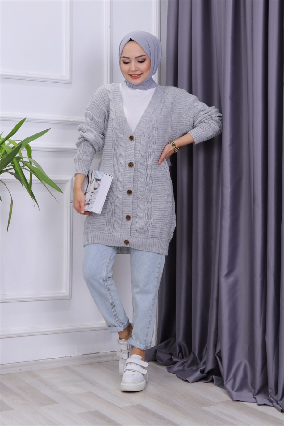 SAÇ ÖRGÜLÜ HIRKA GRİ