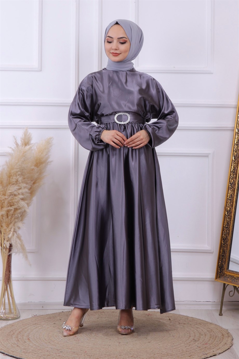 SATEN ELBİSE GRİ