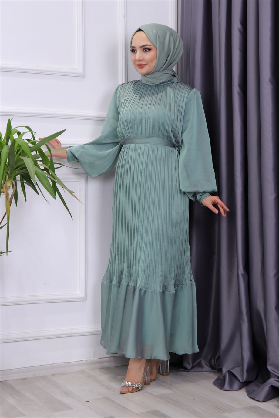 SIK PLİSELİ ŞİFON ELBİSE MİNT YEŞİLİ