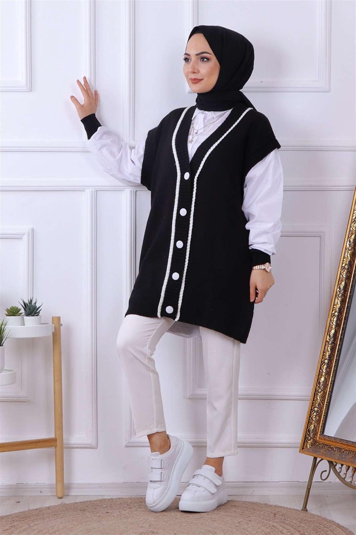 SÜVETER GÖRÜNÜMLÜ HIRKA SİYAH