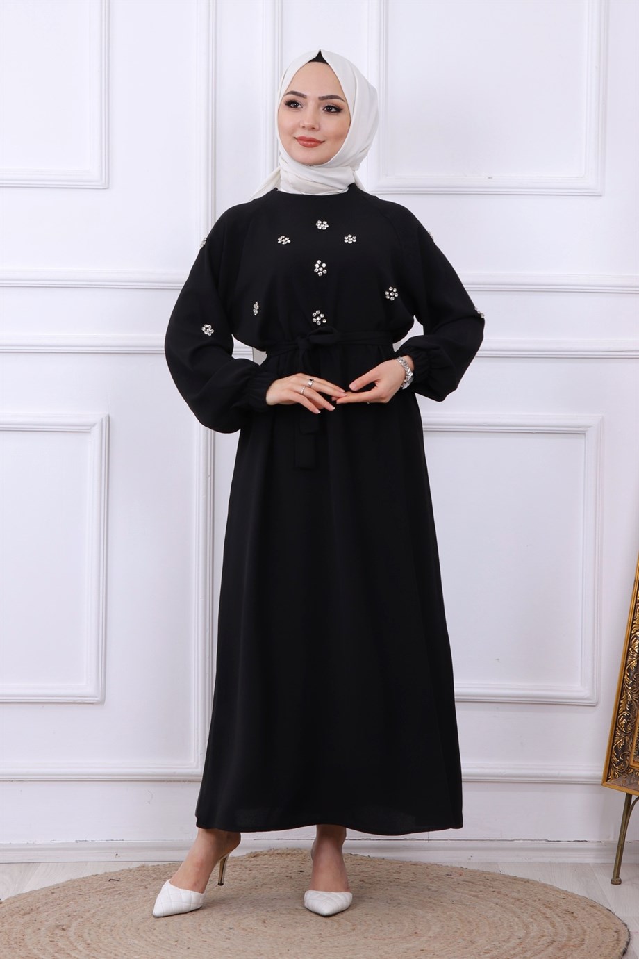 TAŞ DETAYLI ELBİSE SİYAH